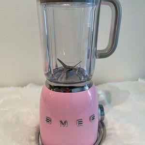 Smeg blender (pink)